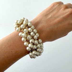 Vintage Pearl Beaded & Gold Tone Stretchy Bracelet